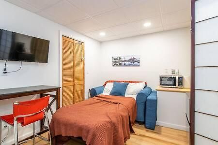 Cozy Private Apt Near Downtown Burlington Zewnętrze zdjęcie